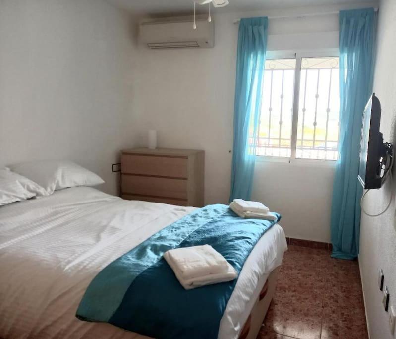 2 bedroom apartment. Orihuela. Buitenkant foto