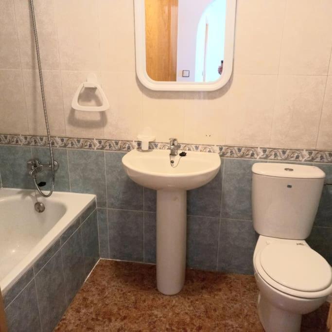 2 bedroom apartment. Orihuela. Buitenkant foto